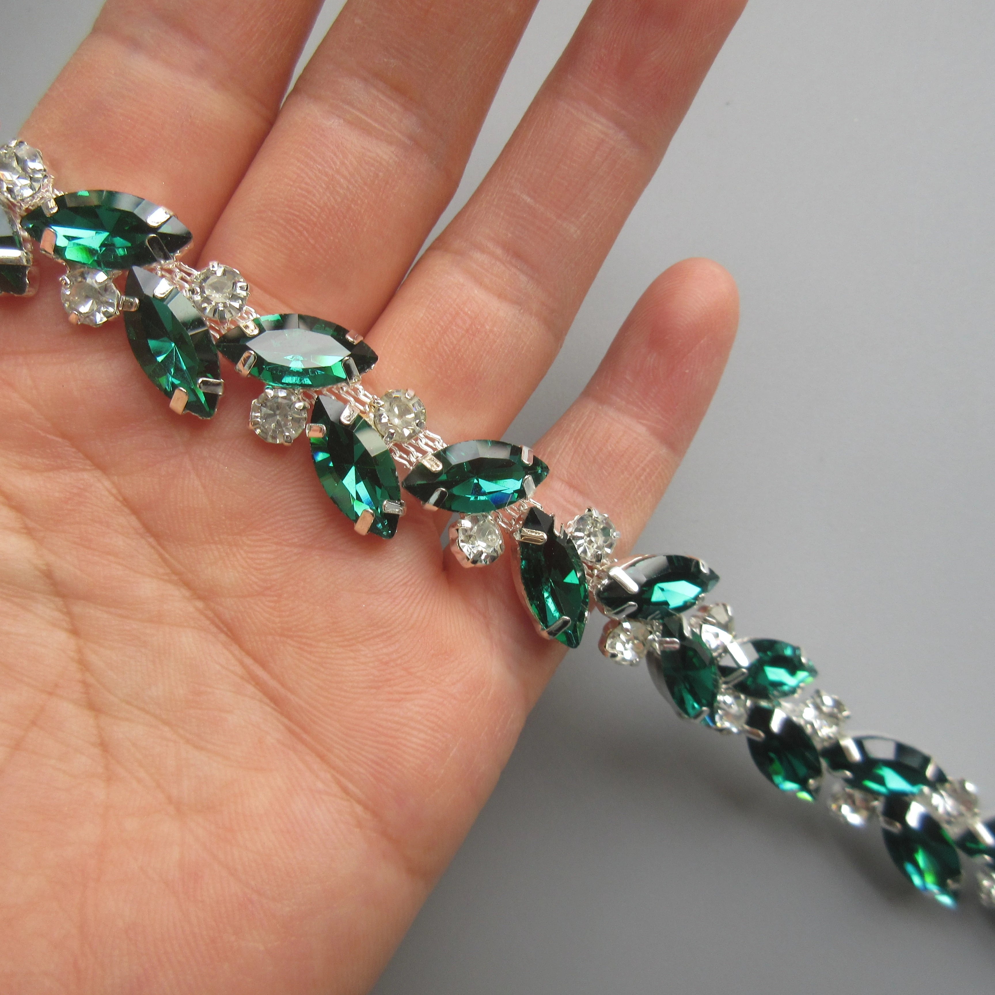 45cm Leaves Glass Crystal Chain Bling Peacock Green Rhinestone Trim Ribbon DIY Decoration Necklace Wedding Dress Clothes Craft